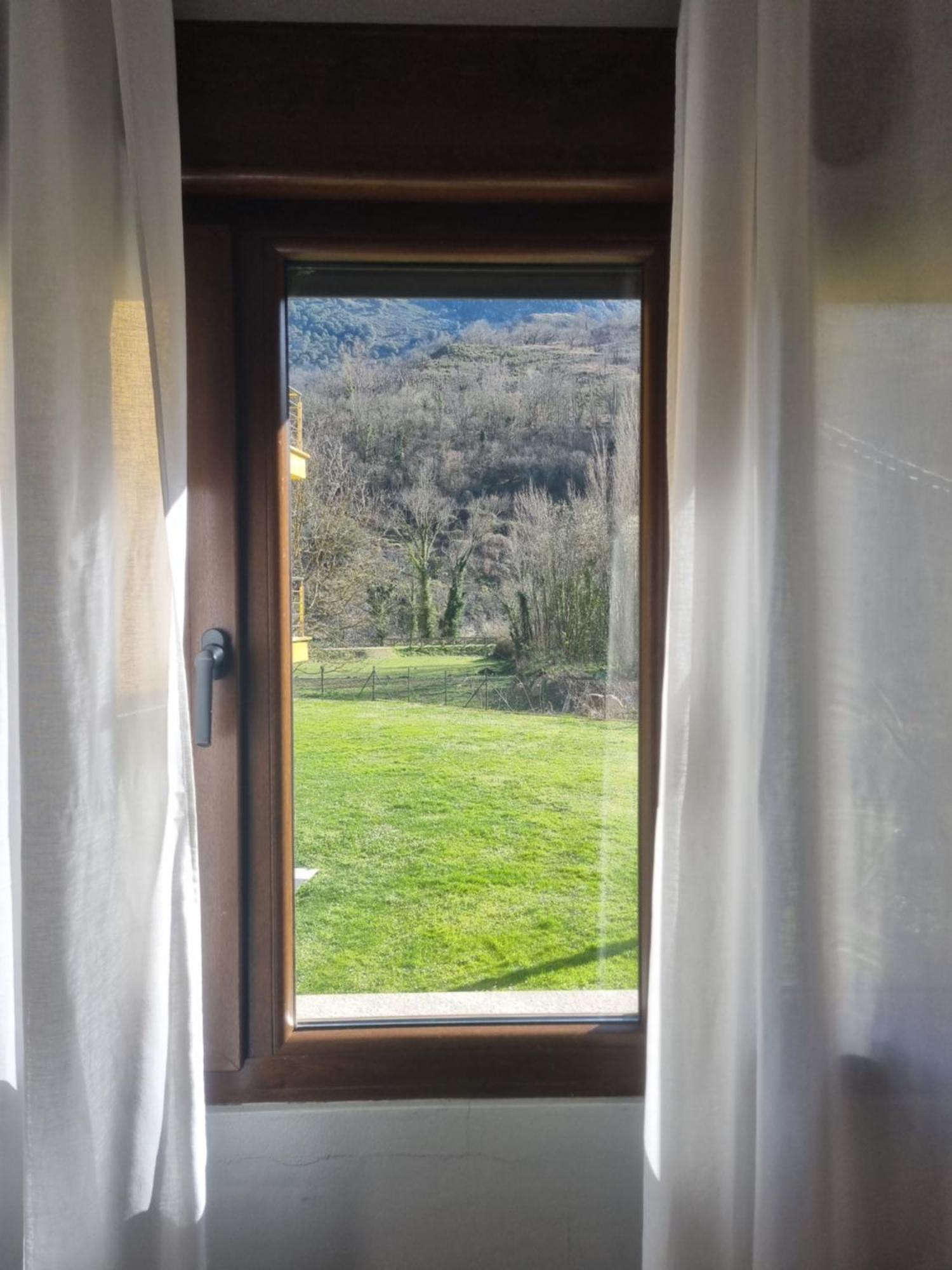 La Paserina Arenas De Cabrales Exterior foto